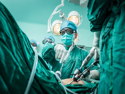 单孔腹腔镜结直肠癌微创手术应用进展